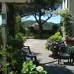 Silvia - Cinque Terre Hotel Framura