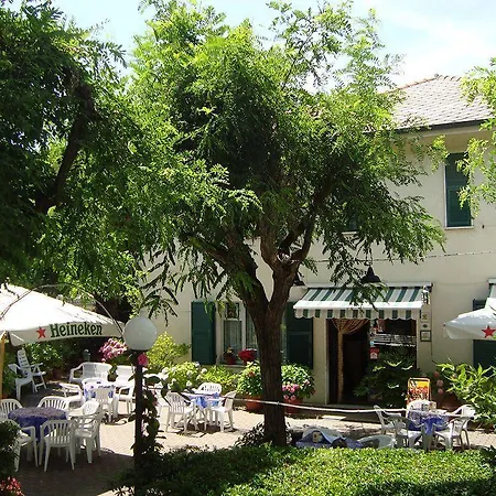 Silvia - Cinque Terre