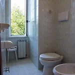 Silvia - Cinque Terre ホテル 2*