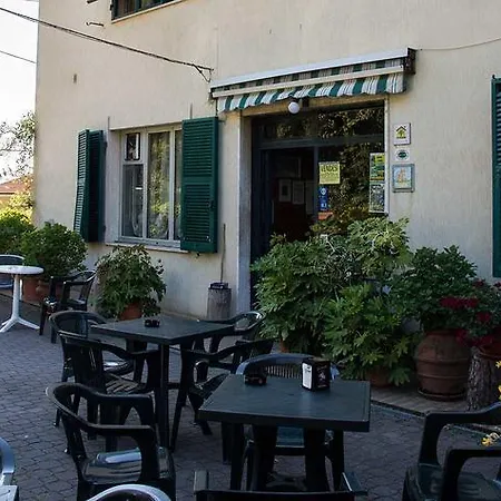 Silvia Hotel Framura