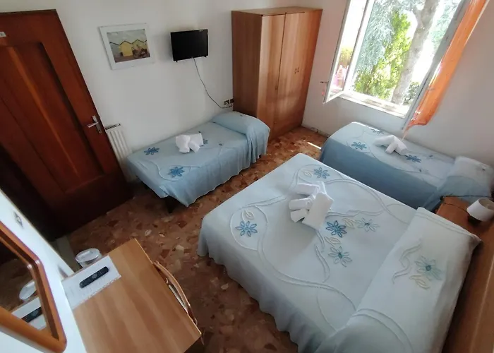 Hotel Silvia - Cinque Terre 2*