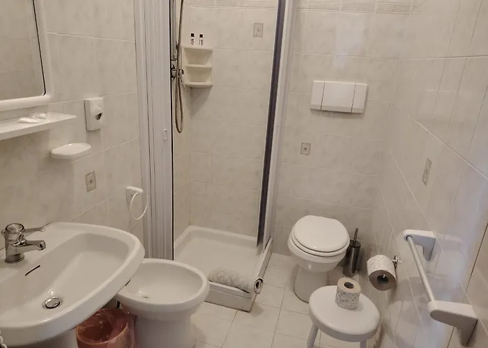 Hotel Silvia - Cinque Terre Framura