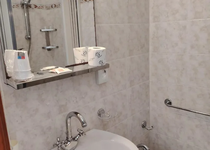 Silvia - Cinque Terre 2*