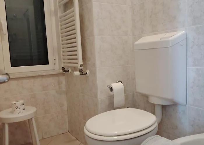 Silvia - Cinque Terre 2* Framura