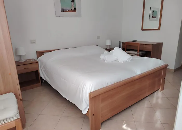 Hotel Silvia - Cinque Terre 2*