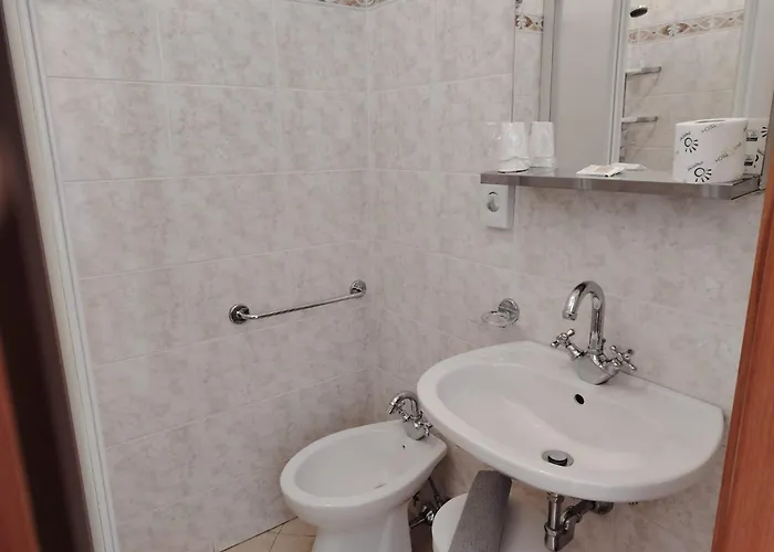 Silvia - Cinque Terre Hotel