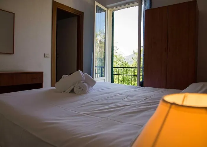 Silvia - Cinque Terre Hotel 2*