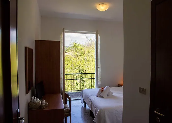 Silvia - Cinque Terre 弗拉穆拉