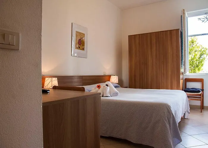 酒店 Silvia - Cinque Terre 2*